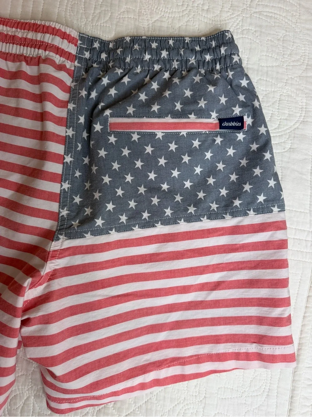 Chubbies Swim Trunks Men Small 5.5 Inch Blue Red Flag 4th July Brief Mesh Liner